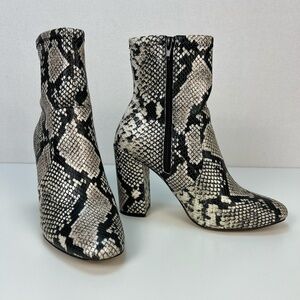Aldo Snakeskin Ankle Boots Womens 8.5 Side Zip Booties Animal Print Bold Glam
